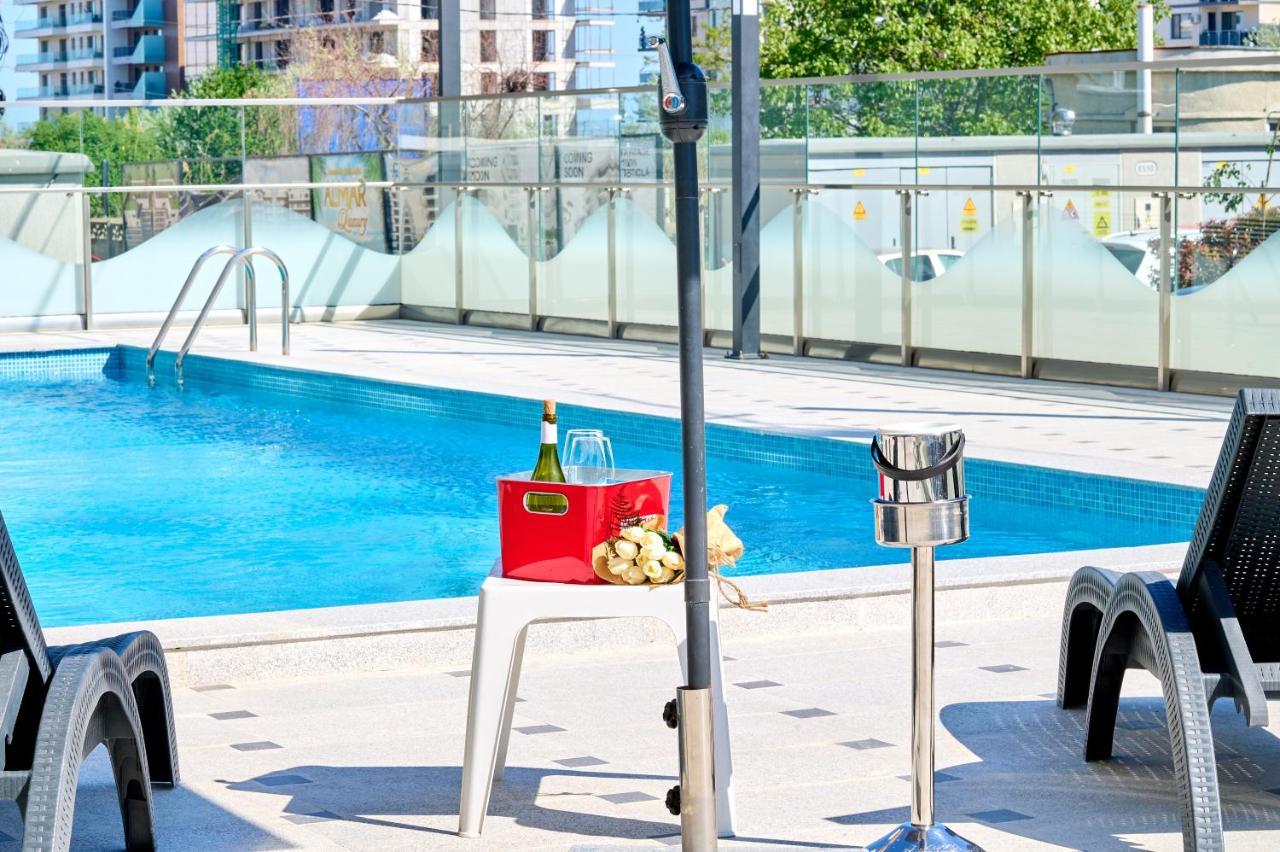 Infinity Luxury Studio - Nord10 By Alezzi Apartment Navodari Exterior photo